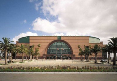 <strong>Anaheim Arena Building Los Angeles Rosso Vanga (2)</strong><br><br>